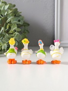 Набор фигурок 4 шт. «Гусятки в ярких нарядах», полистоун, 2.5×2.5×5.5 см - Фото 3