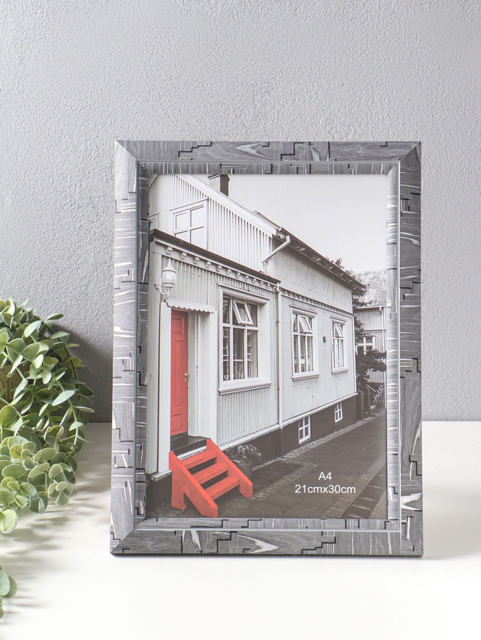 Фоторамка для фото А4 формат «Моррис», пластик, т. серый, 29.8×25×2 см