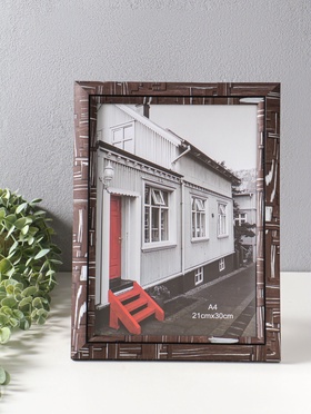 Фоторамка для фото А4 формат «Моррис», пластик, т. коричневый, 29.8×25×2 см  (артикул 10974059)  большой выбор товаров оптом и в розницу по низким ценам с доставкой