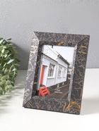 Фоторамка для фото 10×15 см «Гедеон», пластик, чёрный с под золотом, 21×16×2 см  (артикул 10974063)  большой выбор товаров оптом и в розницу по низким ценам с доставкой