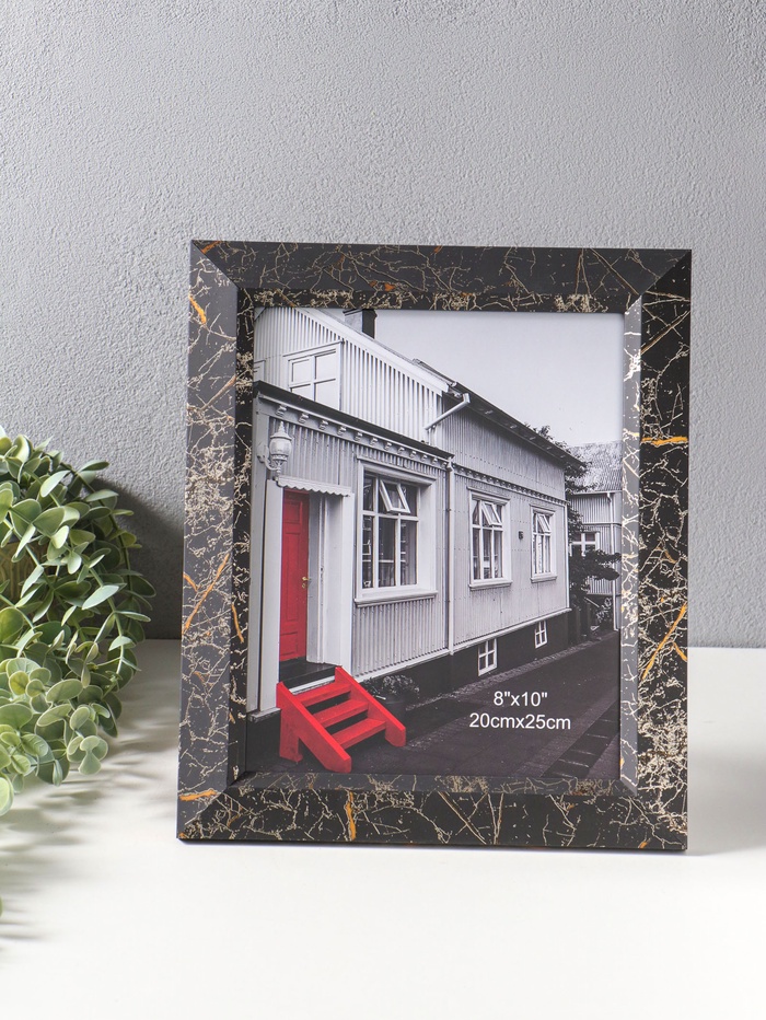 Фоторамка для фото 20×25 см «Гедеон», пластик, чёрный с под золотом, 32×28×2 см