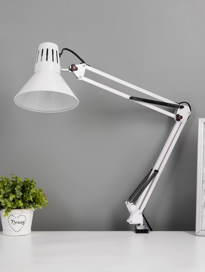 Лампа настольная N-121, 1хE27, 40 Вт, 17×45×85 см, белая