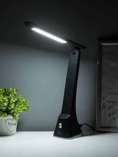 Лампа настольная LED NLED-503, 11 Вт, 11×9×32 см, чёрная