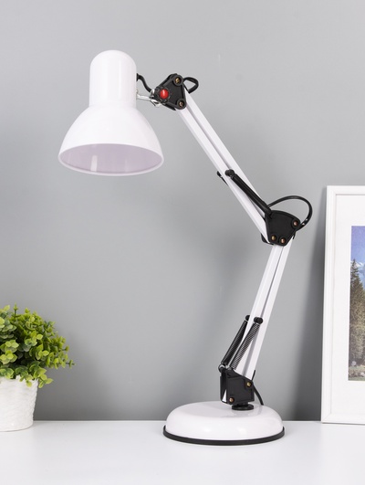 УЦЕНКА Лампа настольная 810 «Деко, белая» E27 40W RISALUX