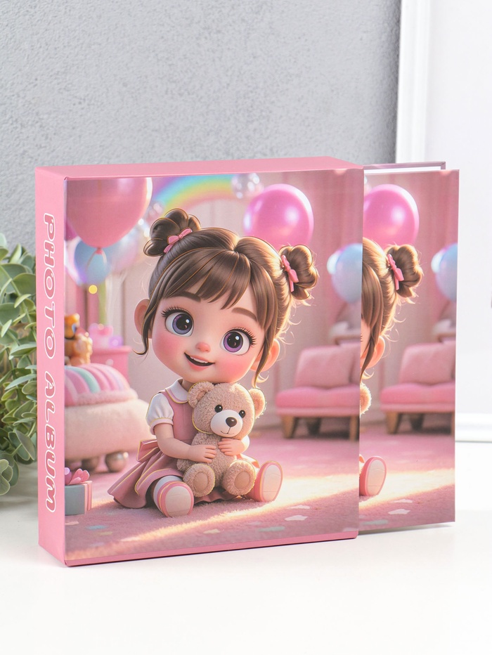 Фотоальбом на 80 фото 10×15 см «Малышка в розовой комнате, с мишкой», в коробке, 5×19×22.8 см - Фото 1