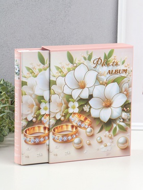 Фотоальбом на 200 фото 10×15 см «Кольца молодых и свадебный букет», в коробке, 5.5×20.5×26 см