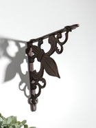 Фигура - уголок, кронштейн «Геральдическая лилия», чугун, 19.5×19.5×4.5 см  (артикул 10896791)  большой выбор товаров оптом и в розницу по низким ценам с доставкой