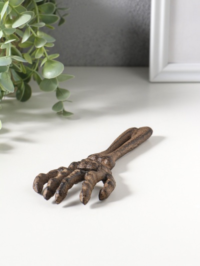 Фигурка - открывашка «Костлявая рука», чугун, 16.5×6.8×1.5 см