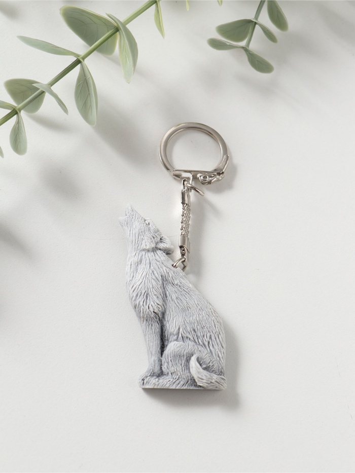 Брелок для ключей на кольце «Волк воет», барельеф, 6 см