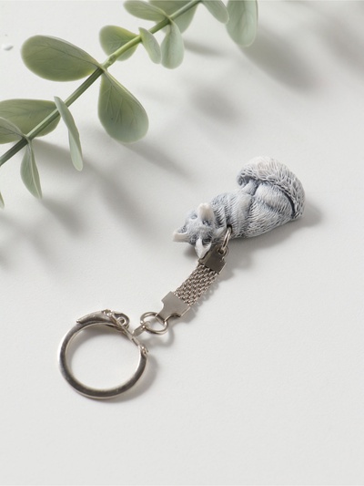 Брелок для ключей на кольце «Лисичка сидит», барельеф, 3.5 см