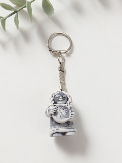 Брелок для ключей на кольце «Девушка с бубном», 4 см