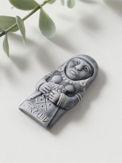 Магнит на холодильник «Макошь», барельеф, 6.5 см