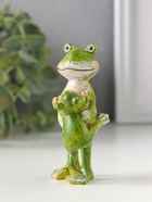 Фигурка полистоун «Лягушонок с малышом - возьми на ручки», 4×3.5×9 см  (артикул 10915752)  большой выбор товаров оптом и в розницу по низким ценам с доставкой