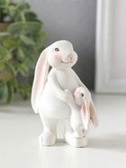 Фигурка полистоун «Заяц с зайчонком - возьми на ручки», 6.5×4×8.5 см  (артикул 10915766)  большой выбор товаров оптом и в розницу по низким ценам с доставкой