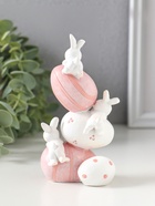 Фигурка полистоун «Зайки и пасхальные яички - куча-мала», 6.5×4.5×12 см  (артикул 10915768)  большой выбор товаров оптом и в розницу по низким ценам с доставкой
