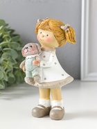 Фигурка полистоун «Девочка с хвостиками в белом платье в горох, с щенком», 8.5×5.5×13 см  (артикул 10915786)  большой выбор товаров оптом и в розницу по низким ценам с доставкой