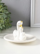Фигурка - подставка для колец «Лебедь с малышом», керамика, белая, 10×10×7 см - Фото 3