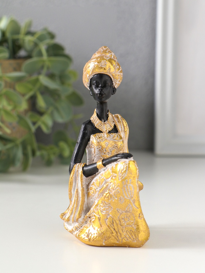 Фигурка полистоун «Африканка в золотом платье с белой патиной», чёрный, 7×5×11 см