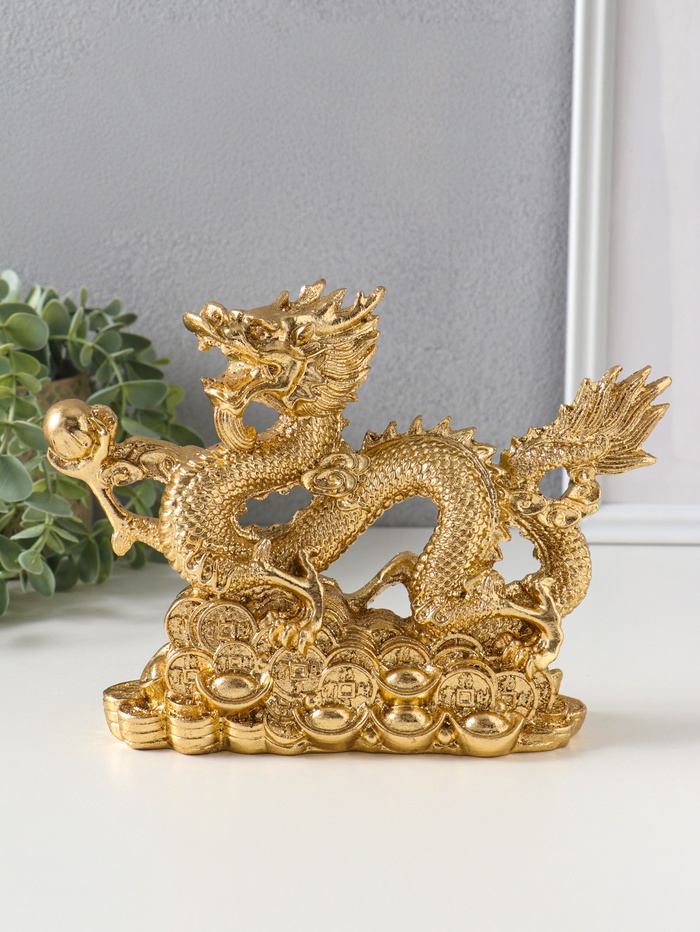 Нэцкэ фигурка полистоун «Дракон с шаром на монетах», под золото, 21×16.5×6 см