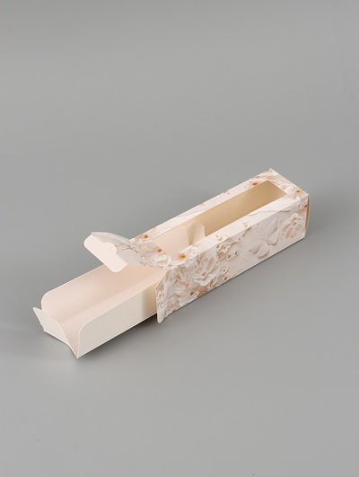 Коробка подарочная с окном «С любовью», 18×5.5×5.5 см, самосборная
