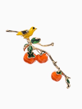 Брошь «Птица на ветке с хурмой», оранжевая в золоте