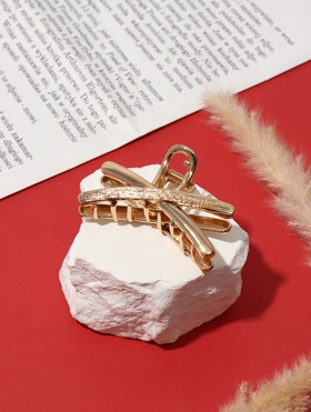 Крабик для волос «Хэдли», 7 см, золотистый  (артикул 10959989)  большой выбор товаров оптом и в розницу по низким ценам с доставкой