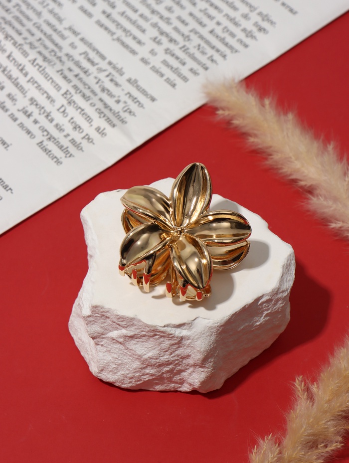 Крабик для волос «Лейла море» цветок, 5.5 см, золотистый