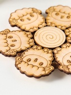 Подставка под горячее «Овечка», 11 см, можжевельник, фанера  (артикул 11001604)  большой выбор товаров оптом и в розницу по низким ценам с доставкой