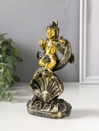 Фигурка полистоун «Богиня Кумари с ракушкой», золотая бронза, 4.7×8.2×15.5 см  (артикул 10964508)  большой выбор товаров оптом и в розницу по низким ценам с доставкой