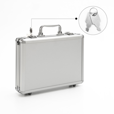 УЦЕНКА Металлический кейс, 30 х 21 х 6.5 см