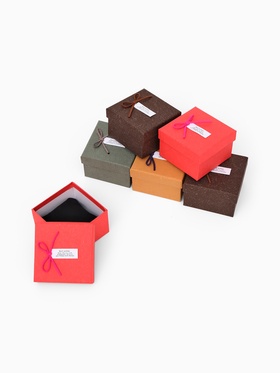 Набор коробочек подарочных 6 шт. под часы «Шильдик», 8.5×8.5 см, цвет МИКС  (артикул 10970801)  большой выбор товаров оптом и в розницу по низким ценам с доставкой