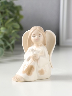 Фигурка керамика «Девочка-ангел в платье с бабочками, с голубем на руке», 7×5.4×7.8 см  (артикул 10932633)  большой выбор товаров оптом и в розницу по низким ценам с доставкой