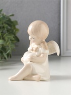 Фигурка керамика «Девочка-ангел в платьице с бантиком, держит сердце», 8.8×7.5×10.3 см  (артикул 10932635)  большой выбор товаров оптом и в розницу по низким ценам с доставкой