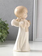 Фигурка керамика «Девочка-ангел с хвостиками, с бабочкой на руке», 9.6×6.8×18.3 см  (артикул 10932639)  большой выбор товаров оптом и в розницу по низким ценам с доставкой