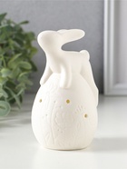 Фигурка светящаяся керамика «Белый зайчик на яйце с цветами», 3×LR44, 6.4×6.2×11.2 см  (артикул 10933418)  большой выбор товаров оптом и в розницу по низким ценам с доставкой