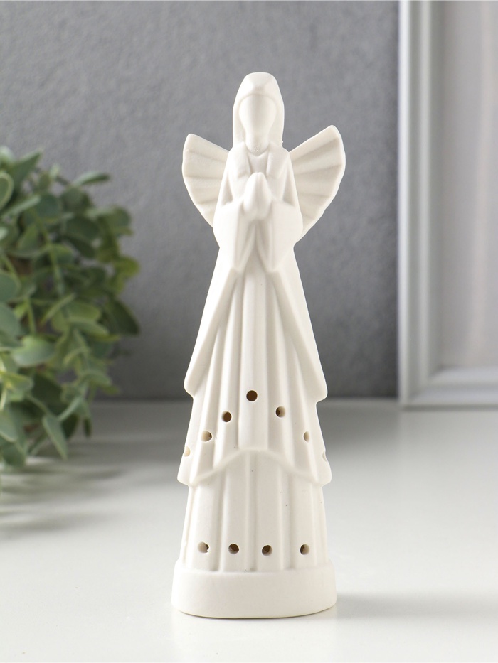 Фигурка керамика «Девушка-ангел в мантии», белый, 5.4×3.4×17.7 см