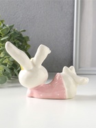 Фигурка керамика «Зайка с жёлтым бантом в розовой кофте в горох», 15.1×6.8×9.4 см  (артикул 10933912)  большой выбор товаров оптом и в розницу по низким ценам с доставкой