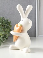Фигурка керамика «Белый зайчик с морковкой-сердцем», 10.8×9.6×19.3 см  (артикул 10933919)  большой выбор товаров оптом и в розницу по низким ценам с доставкой