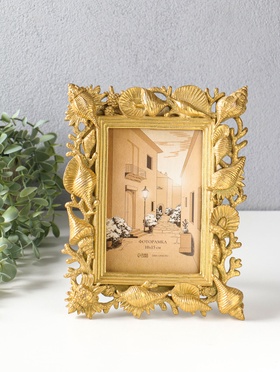 Фоторамка для фото 10×15 см «Морские ракушки», полистоун под золото, 18.1×2.5×23.2 см