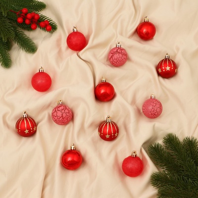 УЦЕНКА Набор шаров пластик d-5 см, 12 шт "Морозная ночь" красный