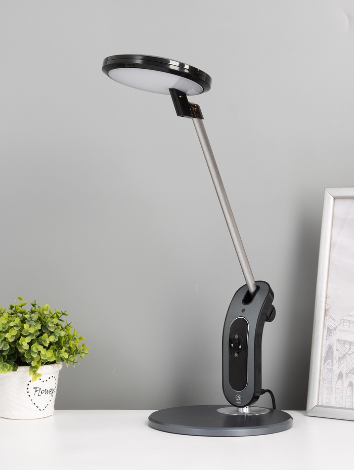 Лампа настольная LED BL1012, 8 Вт, 3000-6000K, 28×19×47 см, чёрная - Фото 1