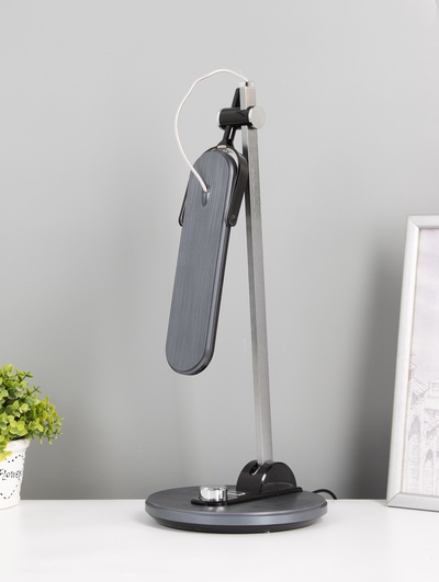 Лампа настольная LED BL1073, 8 Вт, 3000-6000К, 19×19×43 см, чёрная