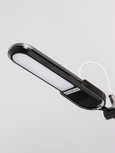 Лампа настольная LED BL1073, 8 Вт, 3000-6000К, 19×19×43 см, чёрная