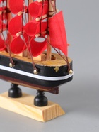 УЦЕНКА Корабль сувенирный малый «Марианна», борта с белой полосой, паруса алые, 3×10×10 см - Фото 6