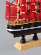 УЦЕНКА Корабль сувенирный малый «Марианна», борта с белой полосой, паруса алые, 3×10×10 см - Фото 7