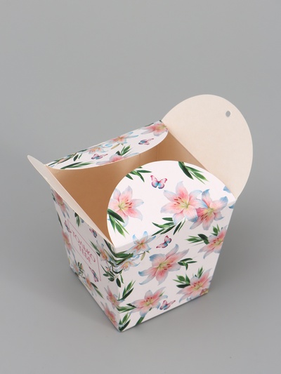 Бонбоньерка «Лилии», 7.5×8×7.5 см