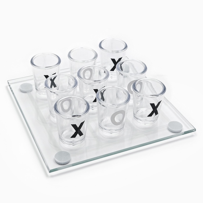 УЦЕНКА Игра «Пьяные Крестики-нолики», 13×13 см, 9 стопок, стопка 3×2.5 см - Фото 1