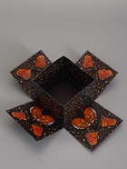 Коробка-сюрприз подарочная «Бабочки, Звезды» с вылетающими бабочками, чёрный, 15×14.8×12.5 см - фото 809621081