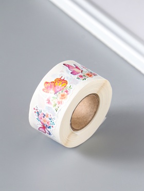 Наклейка бумага «Бабочки в цветах», d=2.5 см, 500 шт. в рулоне, 3×6.5×6.5 см