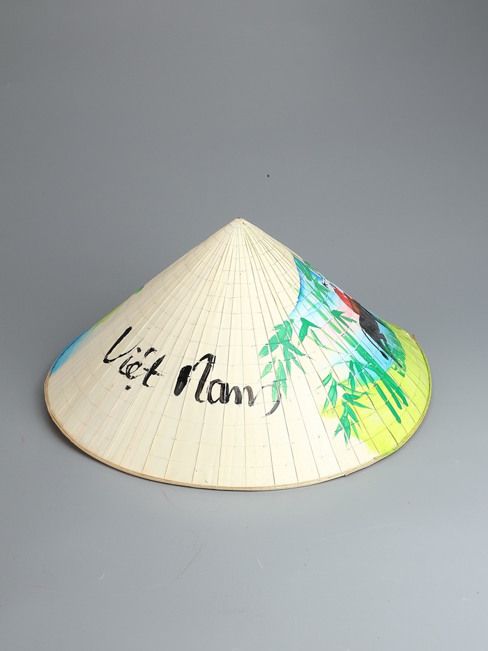 УЦЕНКА Вьетнамская конусная шляпа с рисунком, МИКС 41 см - Фото 1